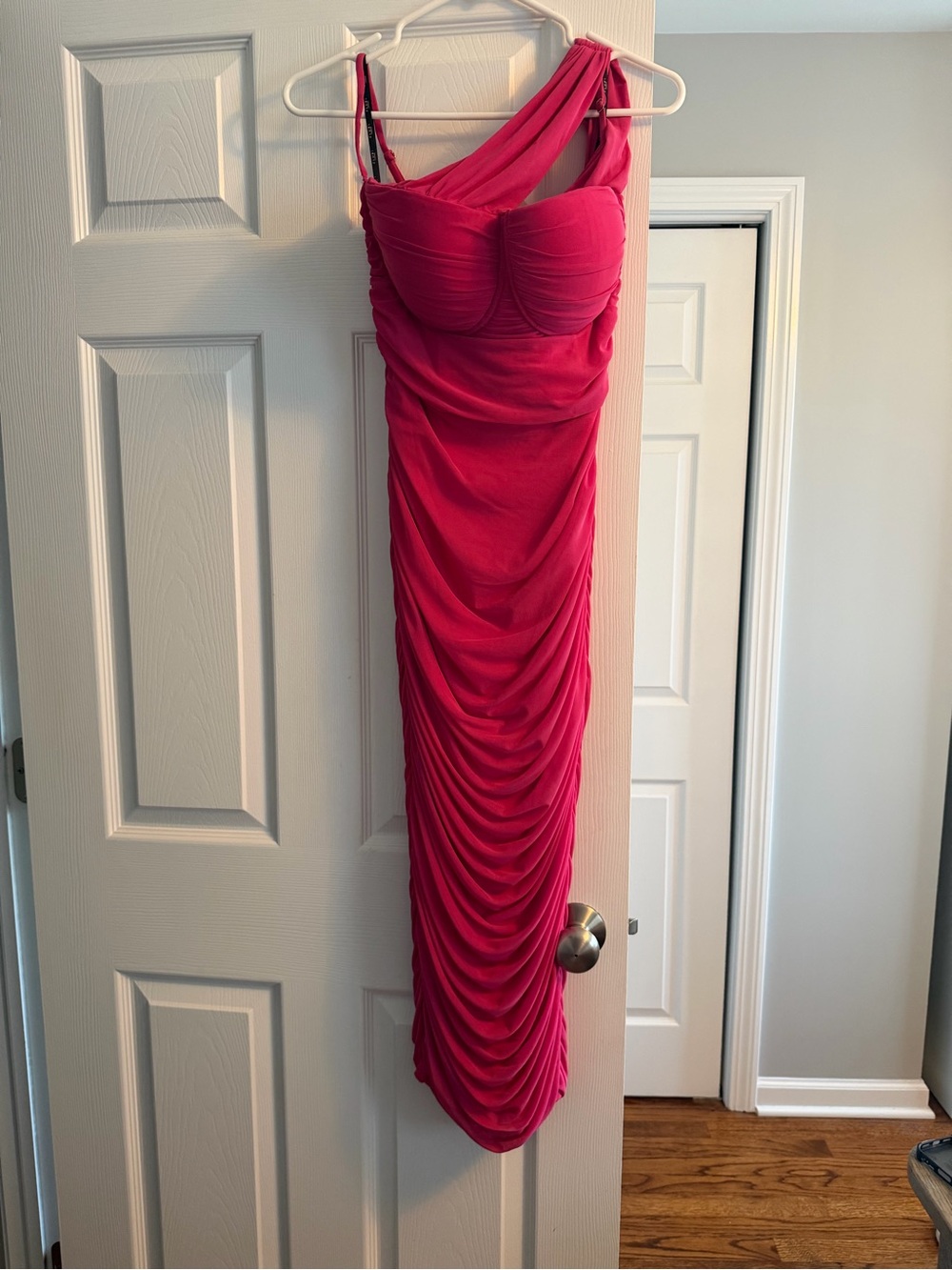 Club L London One-Shoulder Ruched Hot Pink Dress